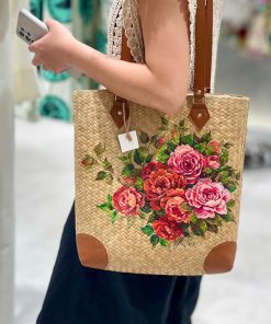 Handgefertigte Strohtasche Mit Direkt Aufgemalten Blumenmotiven